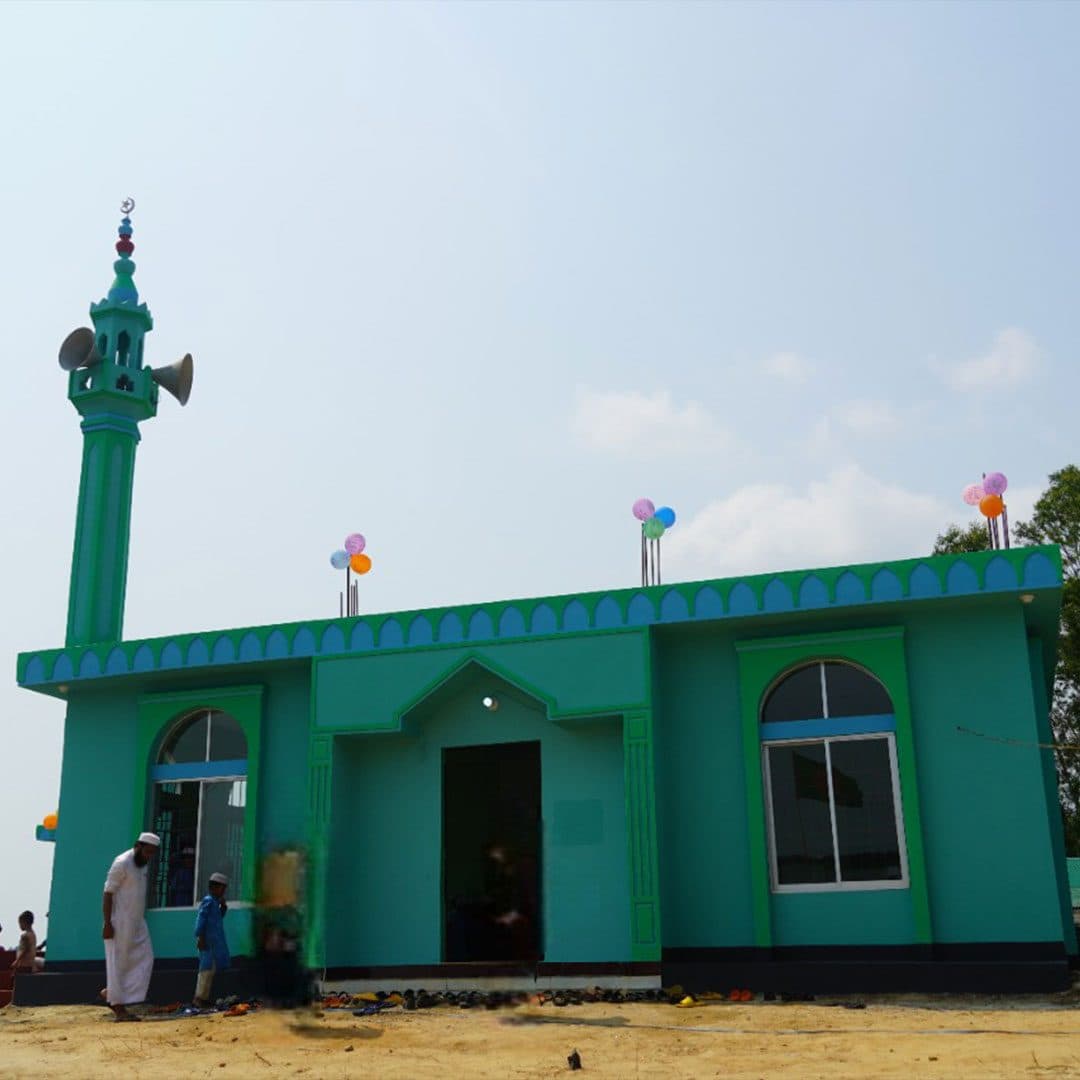 Masjid construction: Masjid exterior