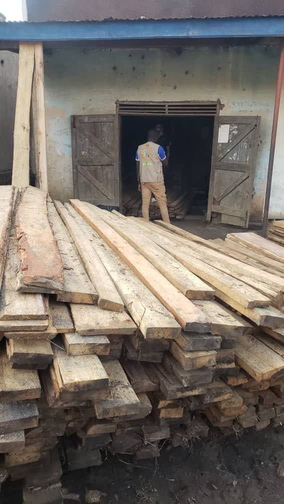 Masjid construction: Timber for roofing