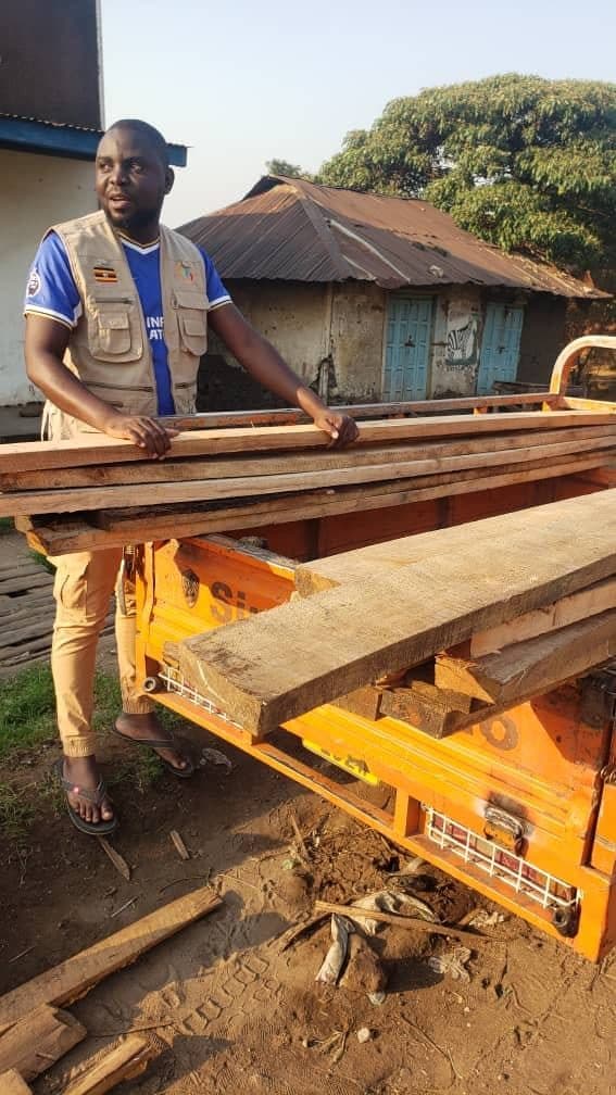Masjid construction: Timber transport