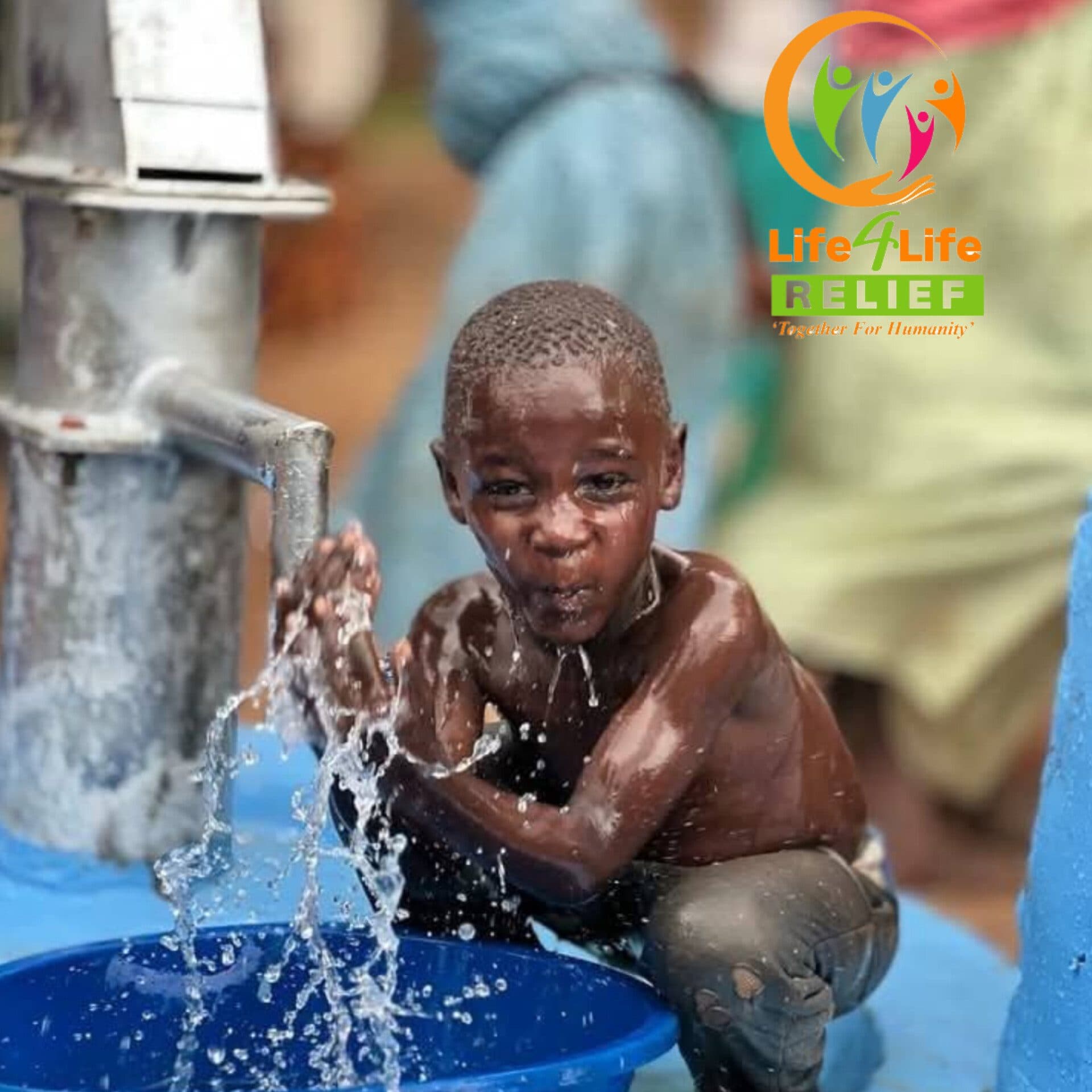 Clean water: Child at tap
