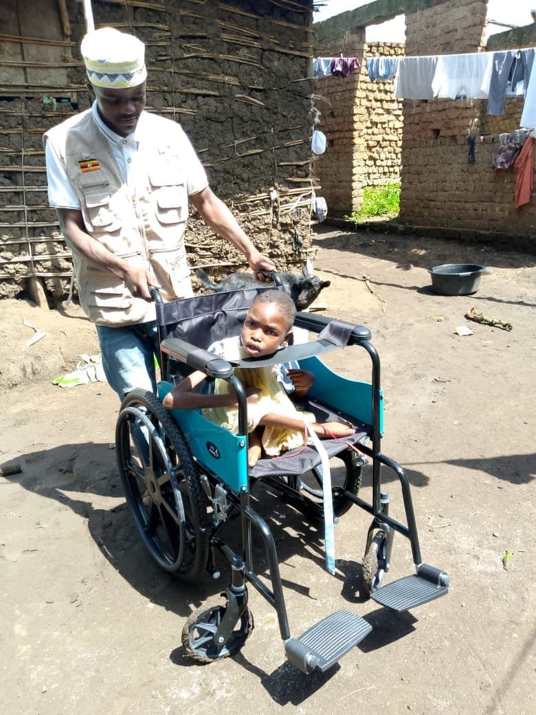 Wheelchairs: Wheelchair recipient